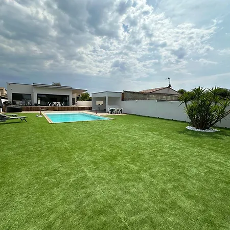 Noam Standing 220m2 *