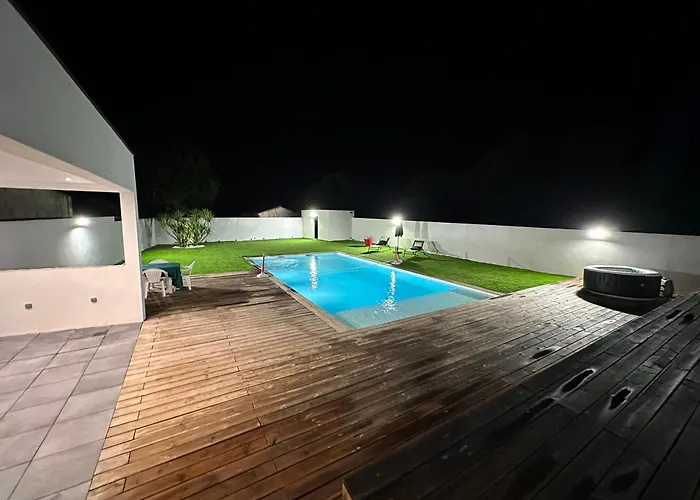 Noam Standing 220m2 *