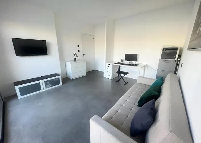 Noam Standing 220m2 Beauvoisin (Gard)